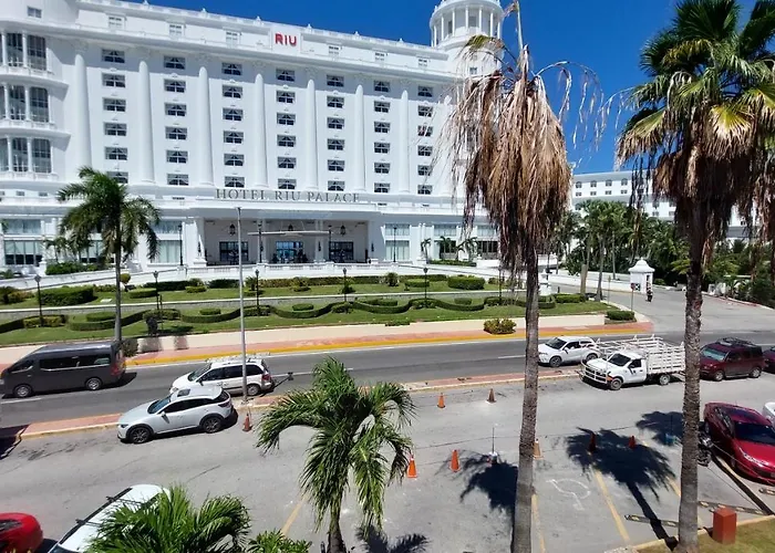 Cancún Suites Apartments - Hotel Zone